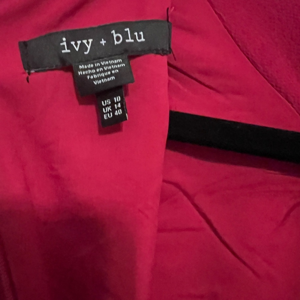 Ivy Blu Flutter Short Sleeve Twist Neck Jumpsuit. Size 10 - Picture 12 of 12
